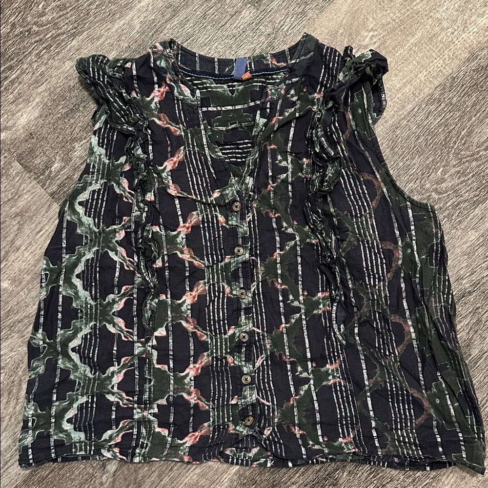 Pilcro by Anthropologie ruffled top.